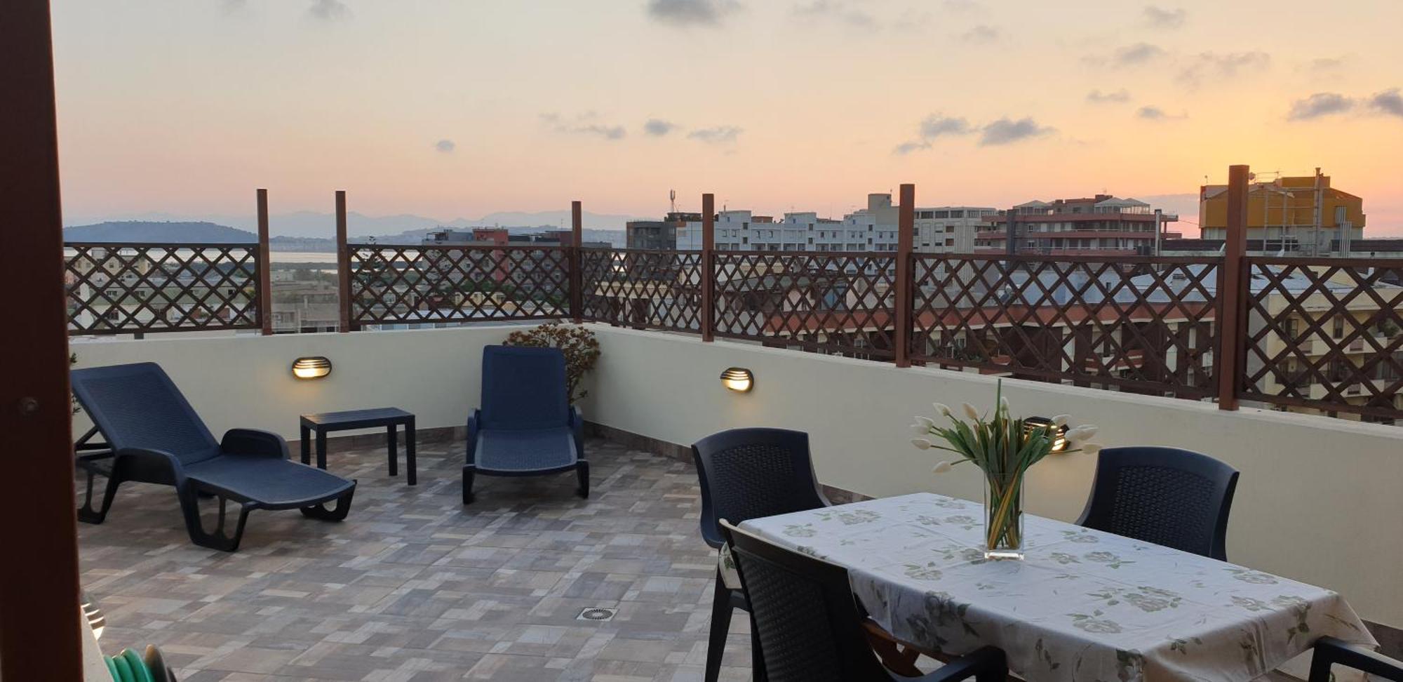 Sardegna Relax Apartamento Quartu SantʼElena Exterior foto